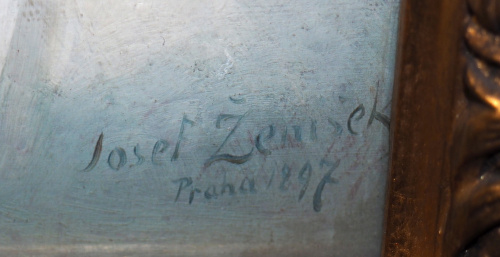 detail